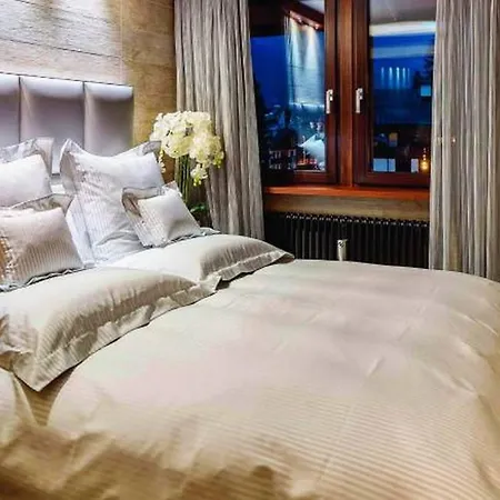 6br Stunning Chalet With Traditional Feel * Cortina d'Ampezzo