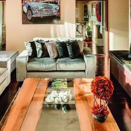 6br Stunning Chalet With Traditional Feel *